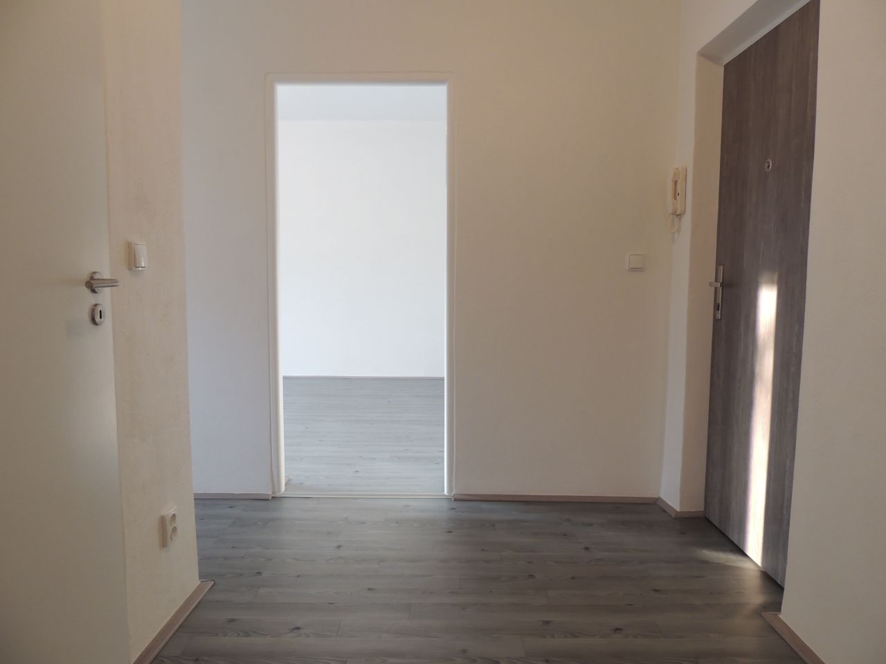 Pronájem bytu 1+1 34 m2, ul. Volgogradská 2494/41, Ostrava - Zábřeh 